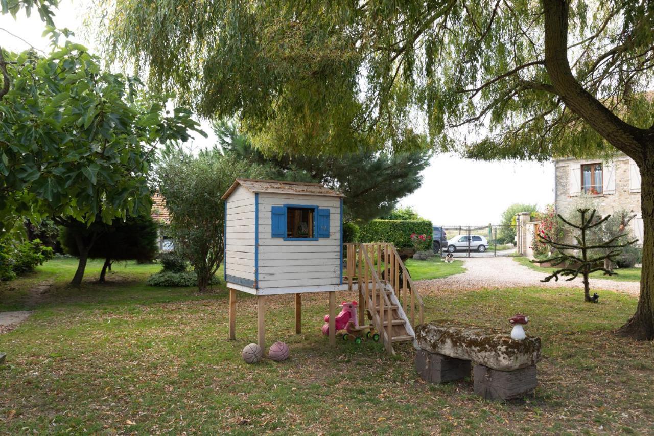 MontjavoultLa Ferme Des Nonainsアパートメント エクステリア 写真